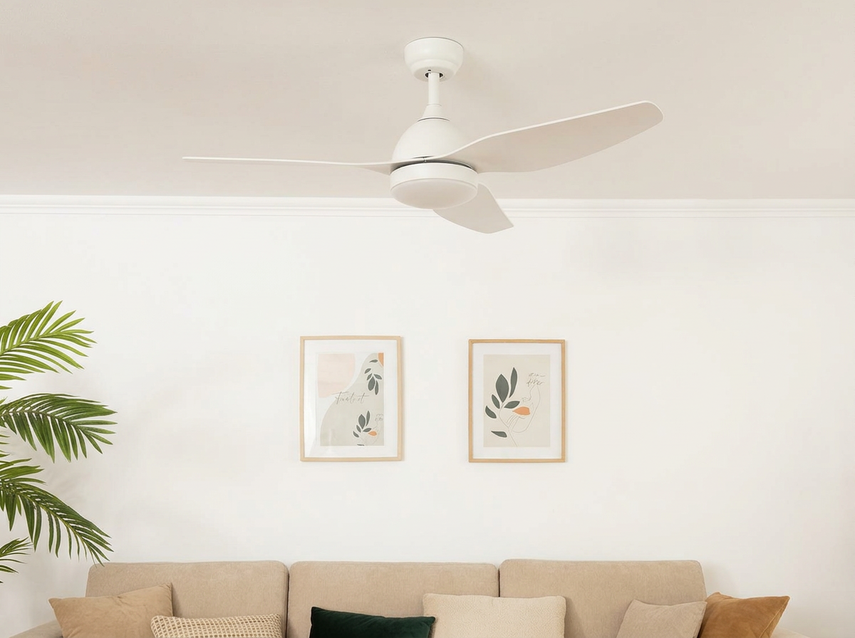 Ventilateur de plafond Fantiluxe dans le Salon